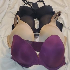 4 bras